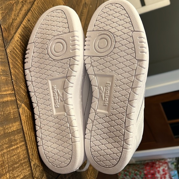 NWT Reebok Club C Double sneaker - Picture 3 of 6